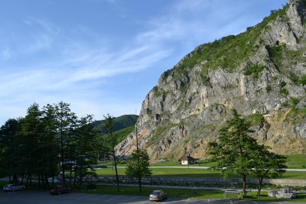 Vila Nico บายาเดเฟียร์ ภายนอก รูปภาพ