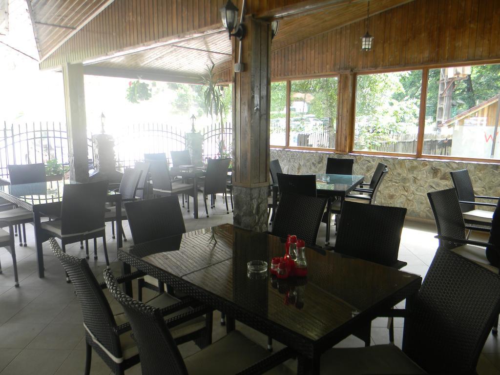 Vila Nico บายาเดเฟียร์ ภายนอก รูปภาพ